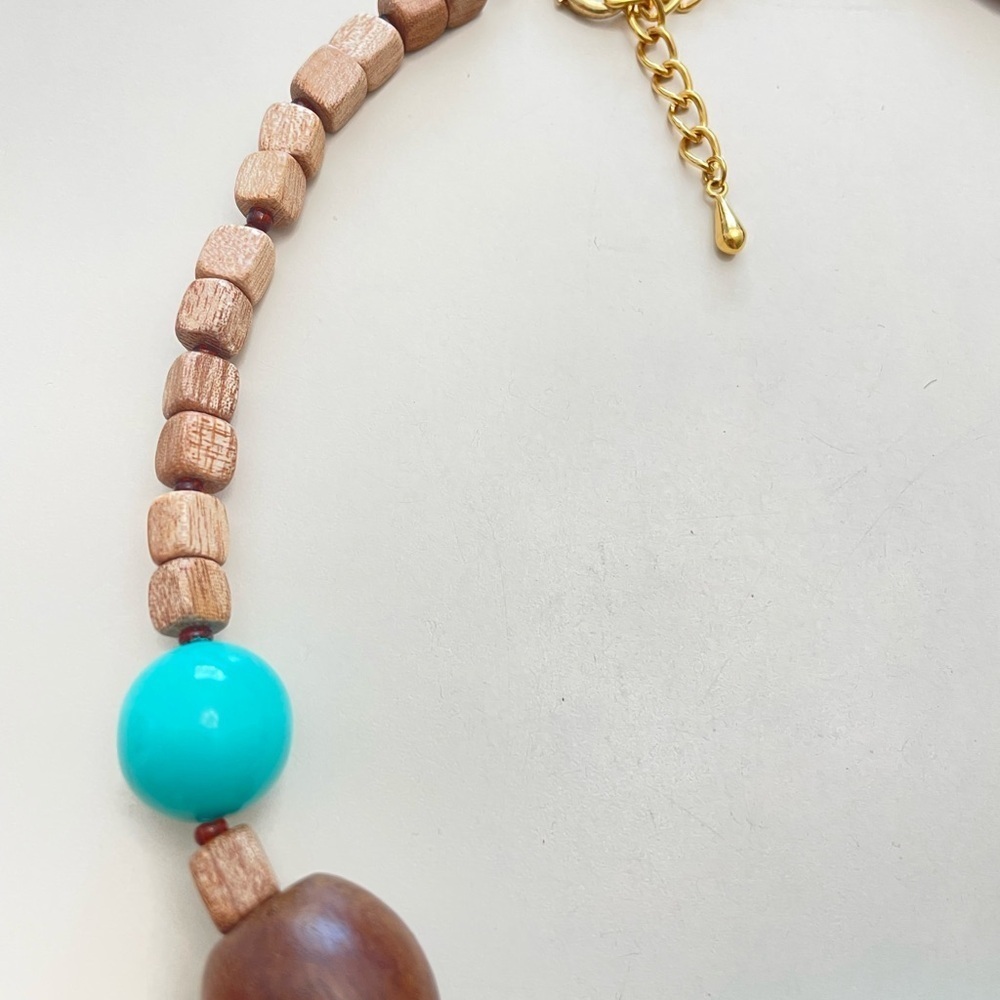 Turquoise and Brown Beaded Necklace and Bracelet Set Western Rodeo Festival - Picture 5 of 5